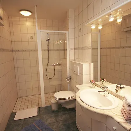 Friesenhof Apartment *